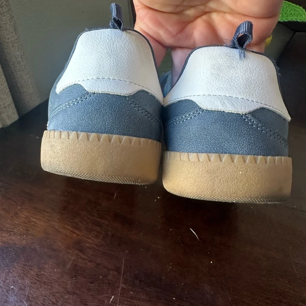 wonder nation Blue Suede-Look Kids Sneakers with Gum Sole
